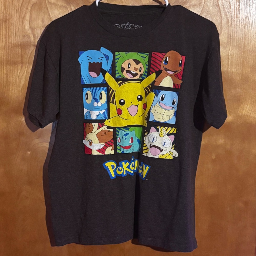 Pokemon Graphic T-Shirt Mens Small Pikachu Charmander Squirtle Heather Charcoal‎
